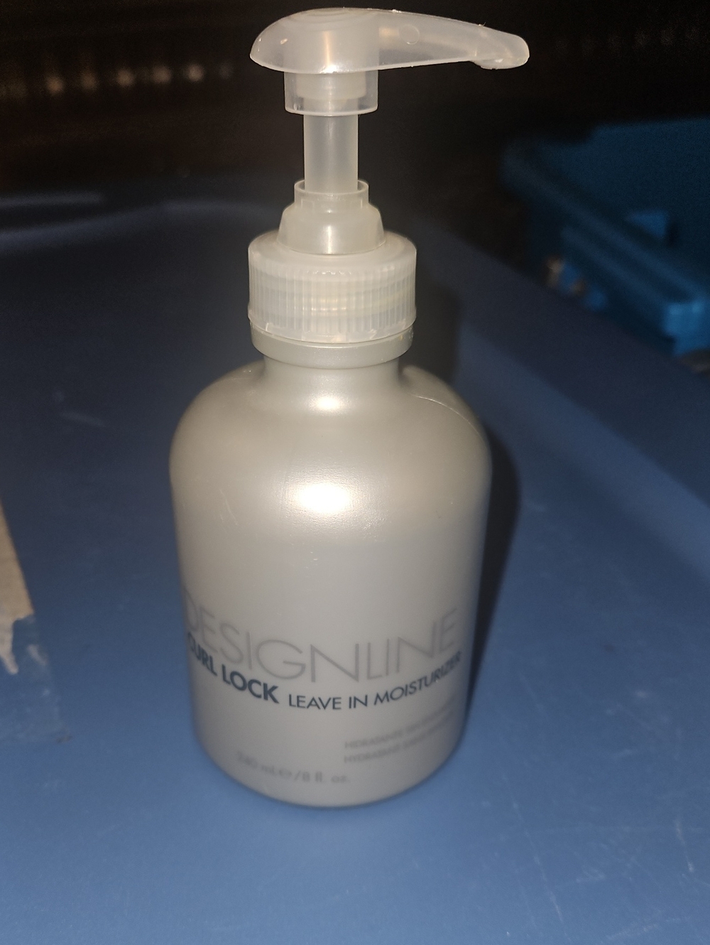 DesignLine Dual Lock Leave-In Moisturizer - Silver Bottle